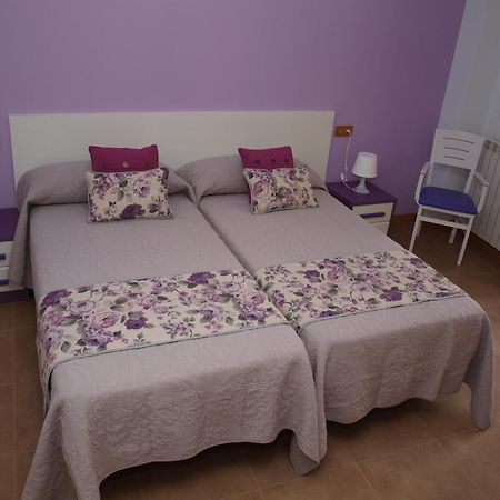 Hostal La Ribera Del Jucar Куенка Номер фото