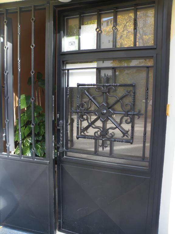 Hostal La Ribera Del Jucar Куенка Екстер'єр фото