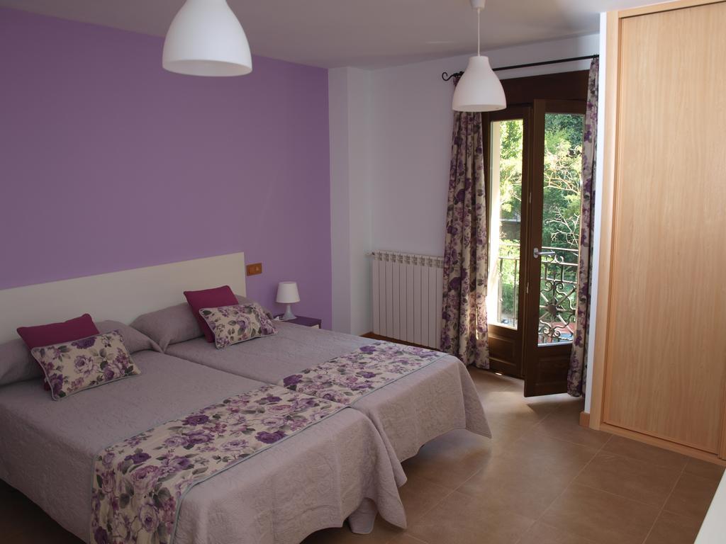 Hostal La Ribera Del Jucar Куенка Екстер'єр фото