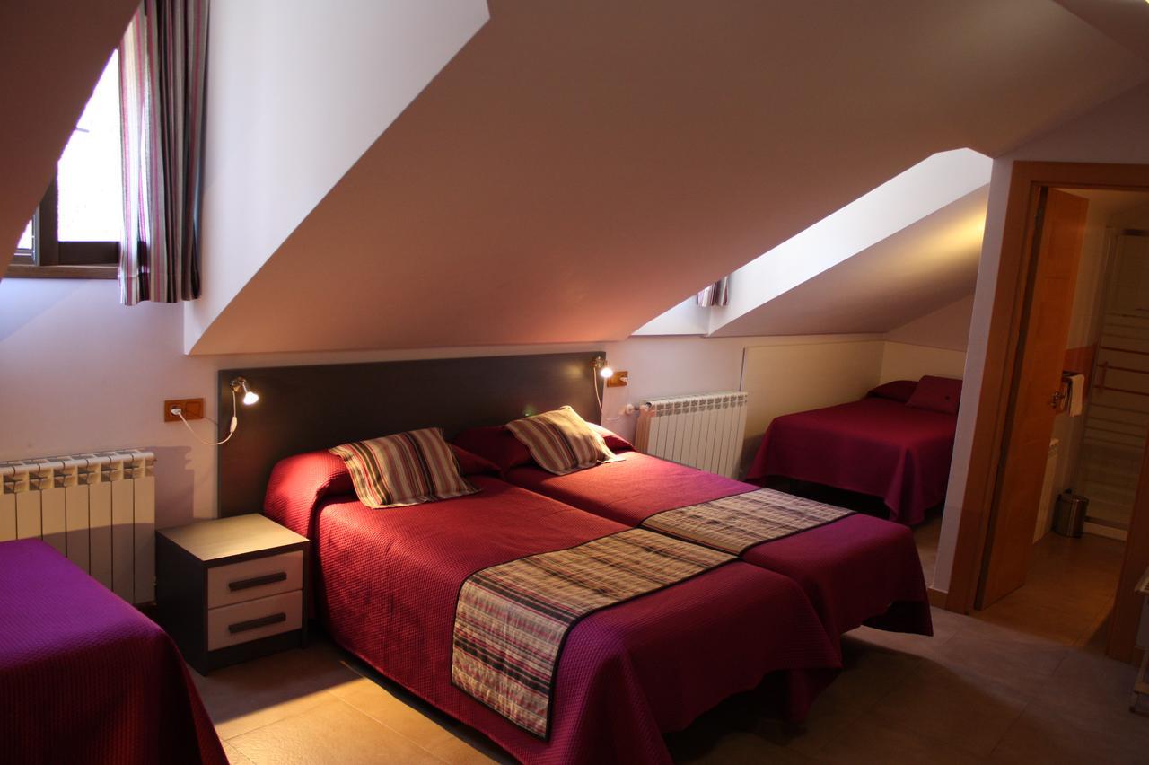 Hostal La Ribera Del Jucar Куенка Екстер'єр фото