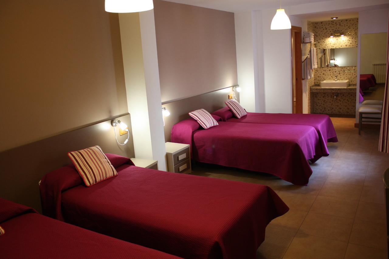 Hostal La Ribera Del Jucar Куенка Екстер'єр фото